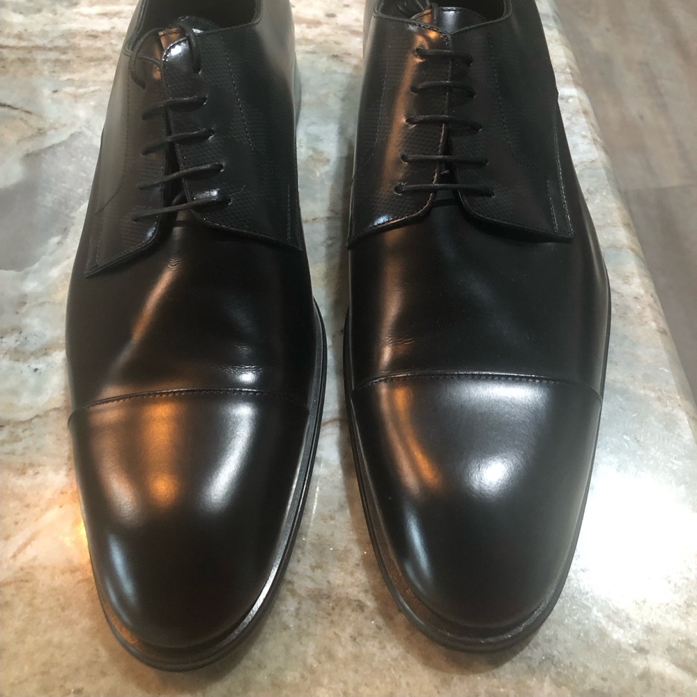 Authentic Louis Vuitton BLACK men’s shoes - NEW